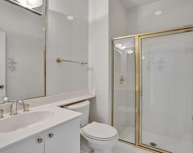 11340 Lakeshore Drive - Photo Thumbnail 39
