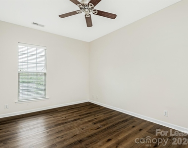 3172 Margellina Drive - Photo Thumbnail 16