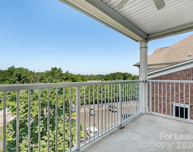 3172 Margellina Drive - Photo Thumbnail 20