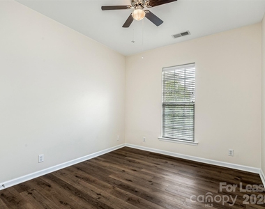 3172 Margellina Drive - Photo Thumbnail 18