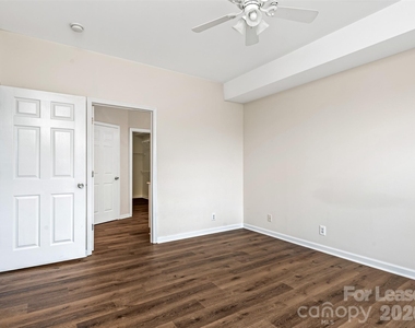 3172 Margellina Drive - Photo Thumbnail 10