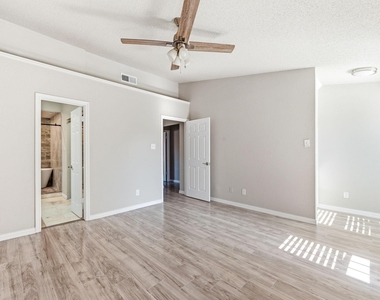 14333 Preston Road - Photo Thumbnail 15