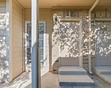 14333 Preston Road - Photo Thumbnail 30