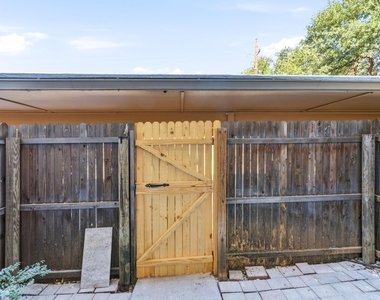 14333 Preston Road - Photo Thumbnail 27