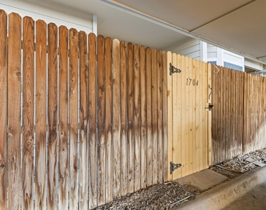 14333 Preston Road - Photo Thumbnail 28