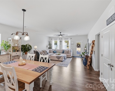 116 Camdenbrush Trail - Photo Thumbnail 21