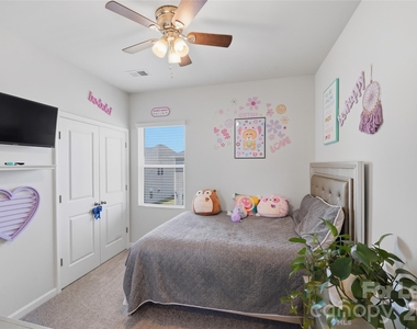 116 Camdenbrush Trail - Photo Thumbnail 8