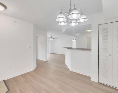 3817 Nw Mediterranean Lane - Photo Thumbnail 1