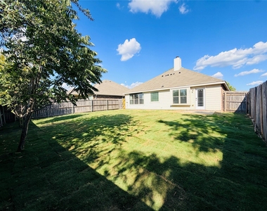 214 Lavaca Drive - Photo Thumbnail 30