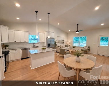 1500 Hollyleaf Avenue - Photo Thumbnail 3