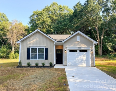 1500 Hollyleaf Avenue - Photo Thumbnail 1