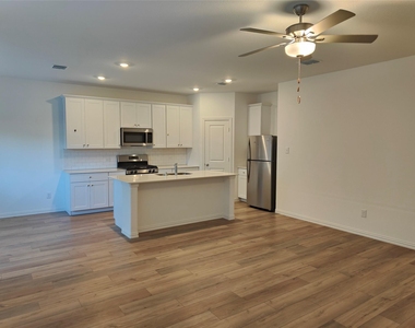 8416 Butterfly Lane - Photo Thumbnail 8