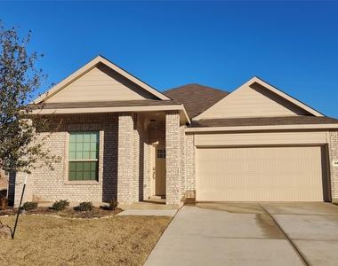 8416 Butterfly Lane - Photo Thumbnail 3