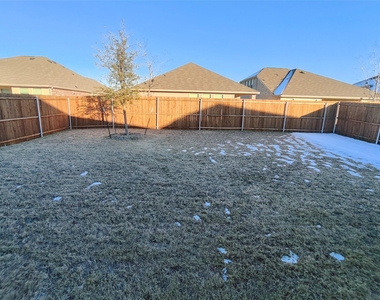8416 Butterfly Lane - Photo Thumbnail 29