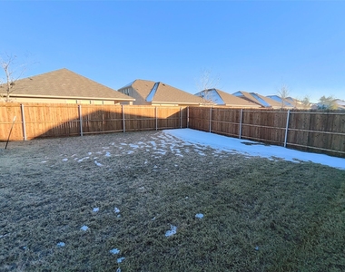 8416 Butterfly Lane - Photo Thumbnail 30