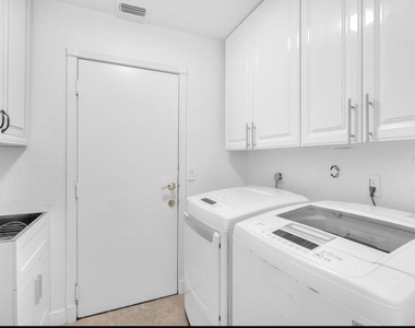 10851 Japonica Court - Photo Thumbnail 49