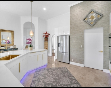 10851 Japonica Court - Photo Thumbnail 21