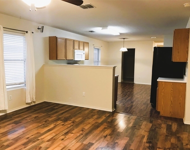 4513 Waterford Drive - Photo Thumbnail 3