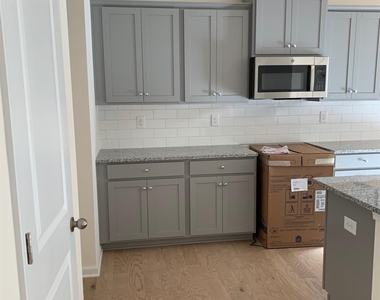 110 Quinn Road - Photo Thumbnail 5