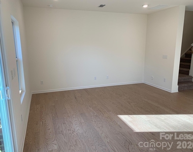 110 Quinn Road - Photo Thumbnail 14