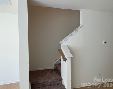 110 Quinn Road - Photo Thumbnail 16