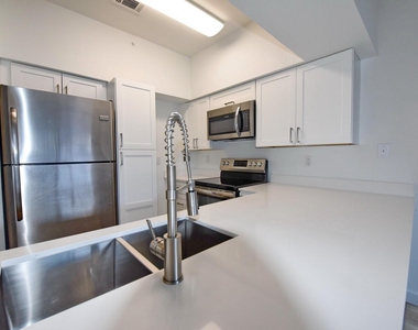 3701 Cedarplaza Lane - Photo Thumbnail 5