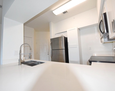 3701 Cedarplaza Lane - Photo Thumbnail 6