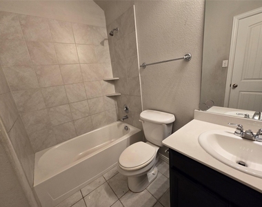 2009 Rosebury Lane - Photo Thumbnail 25
