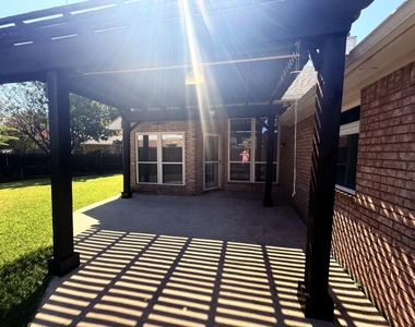 2749 Crystal Glenn Circle - Photo Thumbnail 28