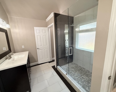 2749 Crystal Glenn Circle - Photo Thumbnail 21