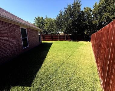 2749 Crystal Glenn Circle - Photo Thumbnail 25