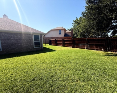 2749 Crystal Glenn Circle - Photo Thumbnail 26