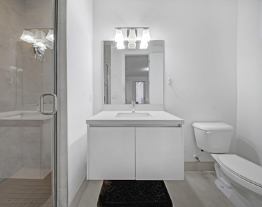 10081 Nw 75th Terrace - Photo Thumbnail 28