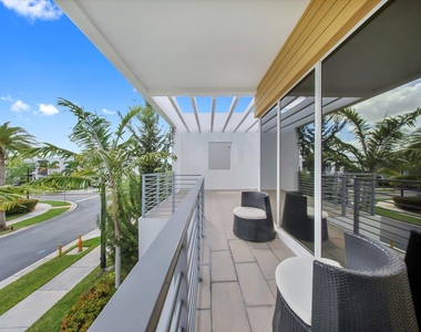 10081 Nw 75th Terrace - Photo Thumbnail 30