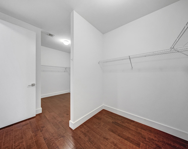 10081 Nw 75th Terrace - Photo Thumbnail 23