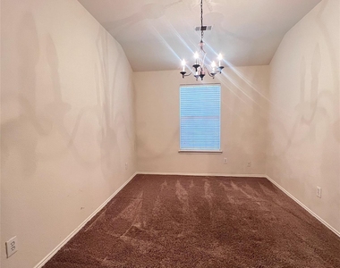 2049 Helmoken Falls Drive - Photo Thumbnail 4
