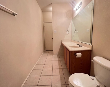2049 Helmoken Falls Drive - Photo Thumbnail 12