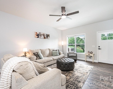 29 Central Avenue - Photo Thumbnail 4