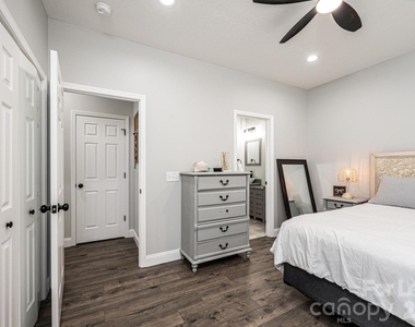 29 Central Avenue - Photo Thumbnail 11