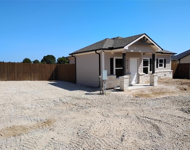 1012 Wooded Hollow Court - Photo Thumbnail 1