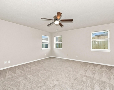 1705 Longview Street - Photo Thumbnail 8
