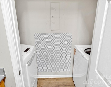 6349 Mallard View Lane - Photo Thumbnail 19