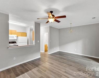 6349 Mallard View Lane - Photo Thumbnail 7