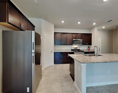 4109 Stockyard Station Lane - Photo Thumbnail 3