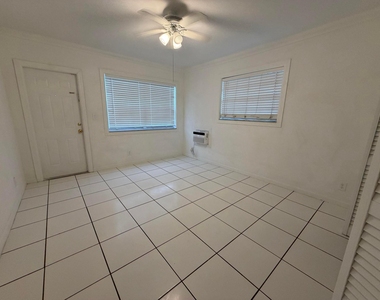 421 Ne 11th Street - Photo Thumbnail 9