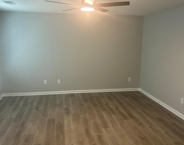 2679 Southern Trace Drive - Photo Thumbnail 15