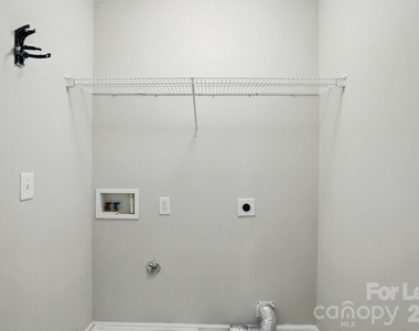 12244 Stratfield Place Circle - Photo Thumbnail 28