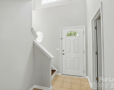 12244 Stratfield Place Circle - Photo Thumbnail 4