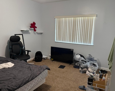 2506 Creekside Drive - Photo Thumbnail 27