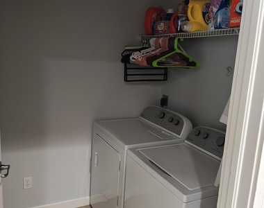 2506 Creekside Drive - Photo Thumbnail 30